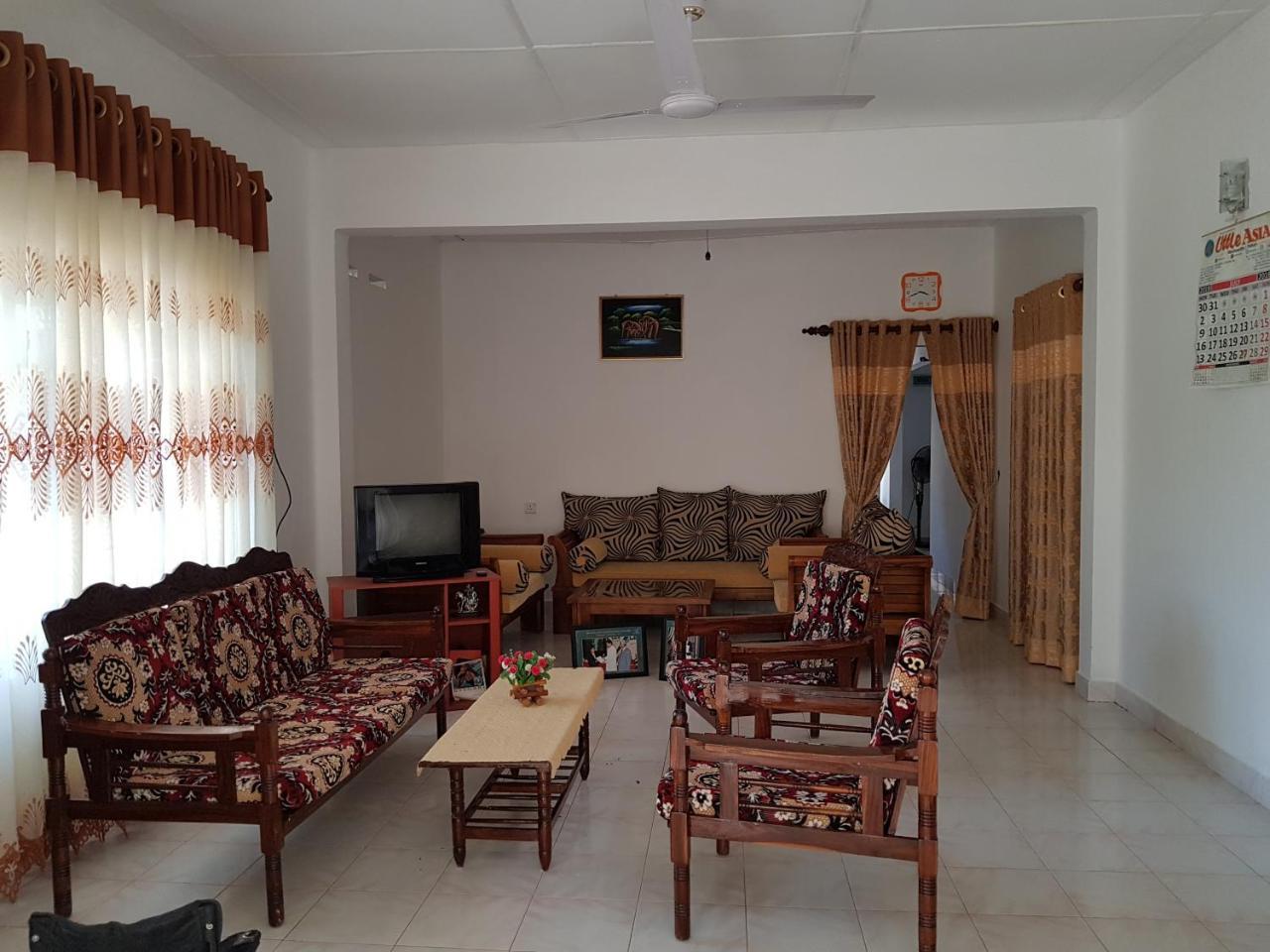 Lotus Villa Bentota Exterior photo